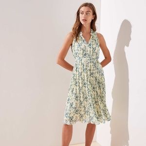 NWT LOFT Vine Ruffle Neck Midi Dress